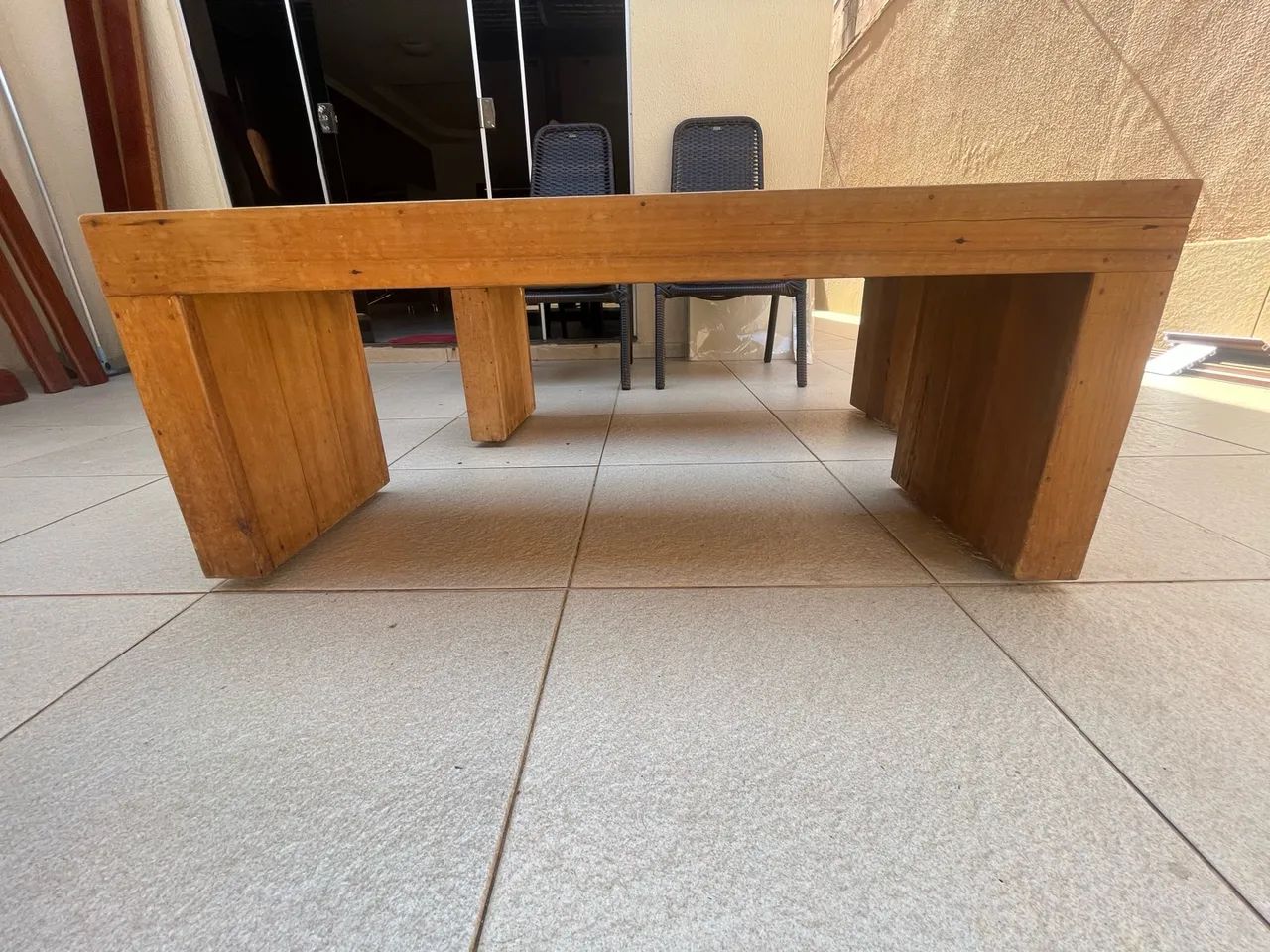  Conjunto de 2 Bancos Rústicos de Madeira - Foto 5