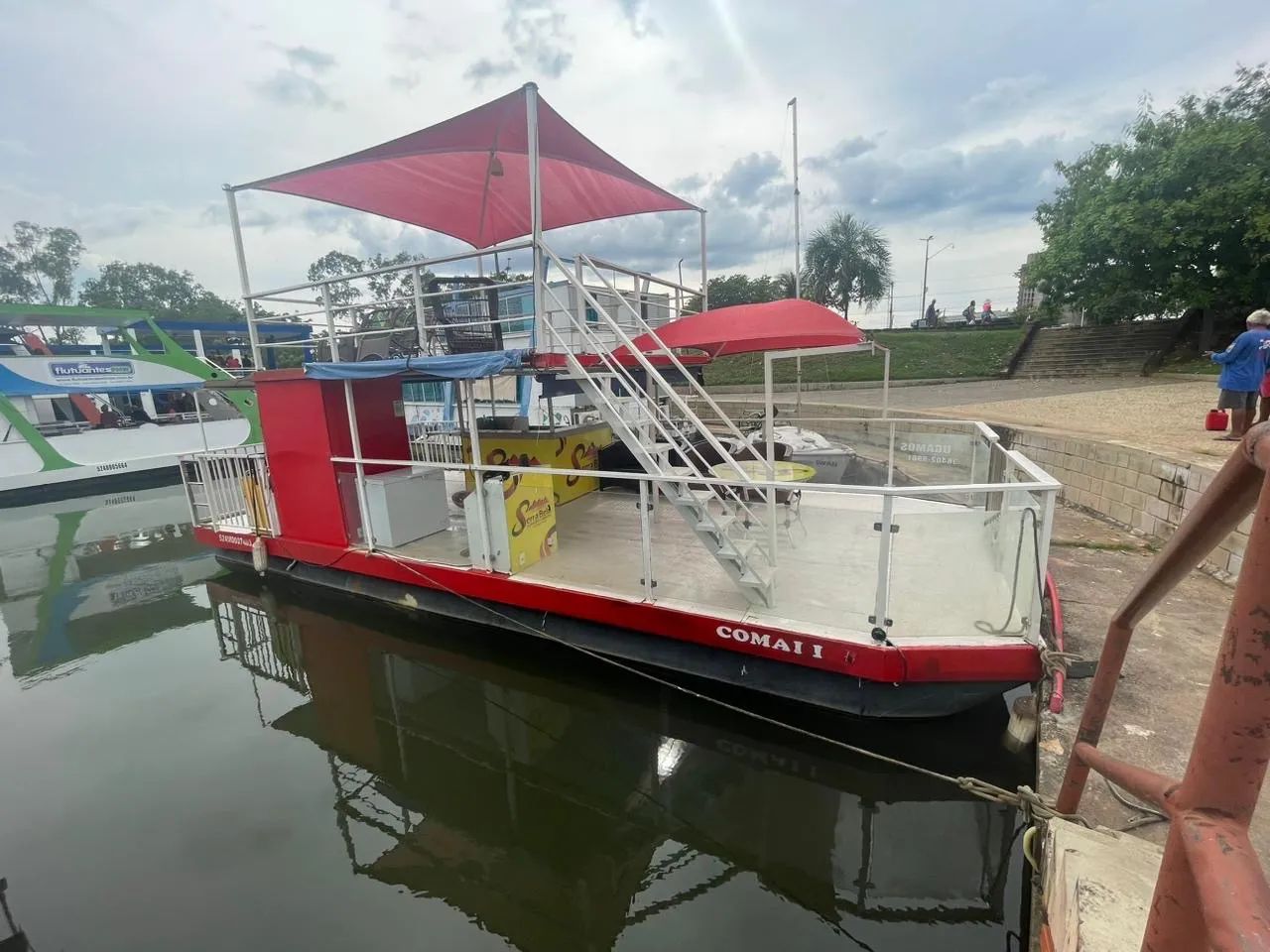 Vendo Barco para 26 pessoas, tipo catamarã  - Foto 4