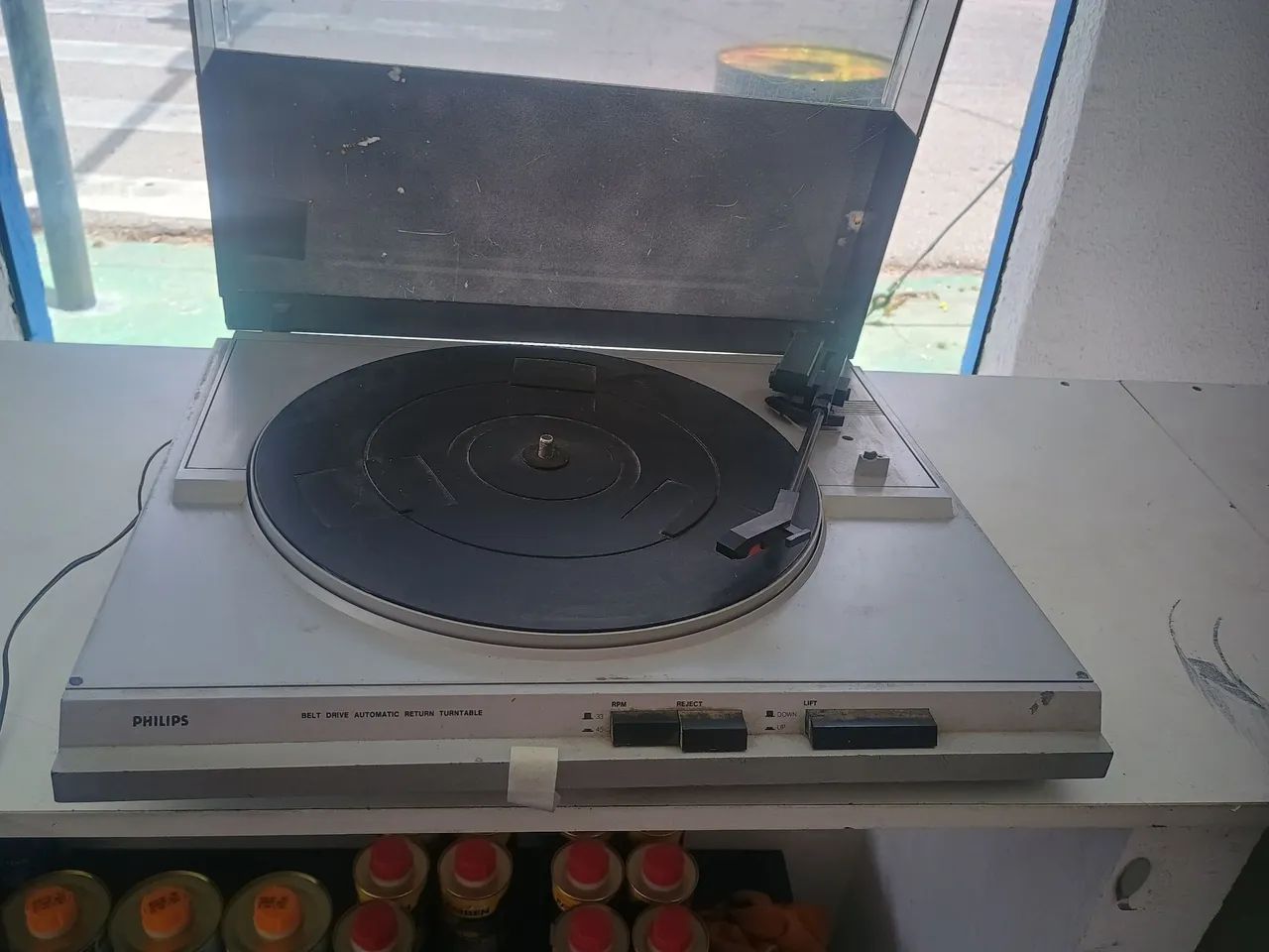 Toca disco Philips funcionando , precisando colocar agulha 