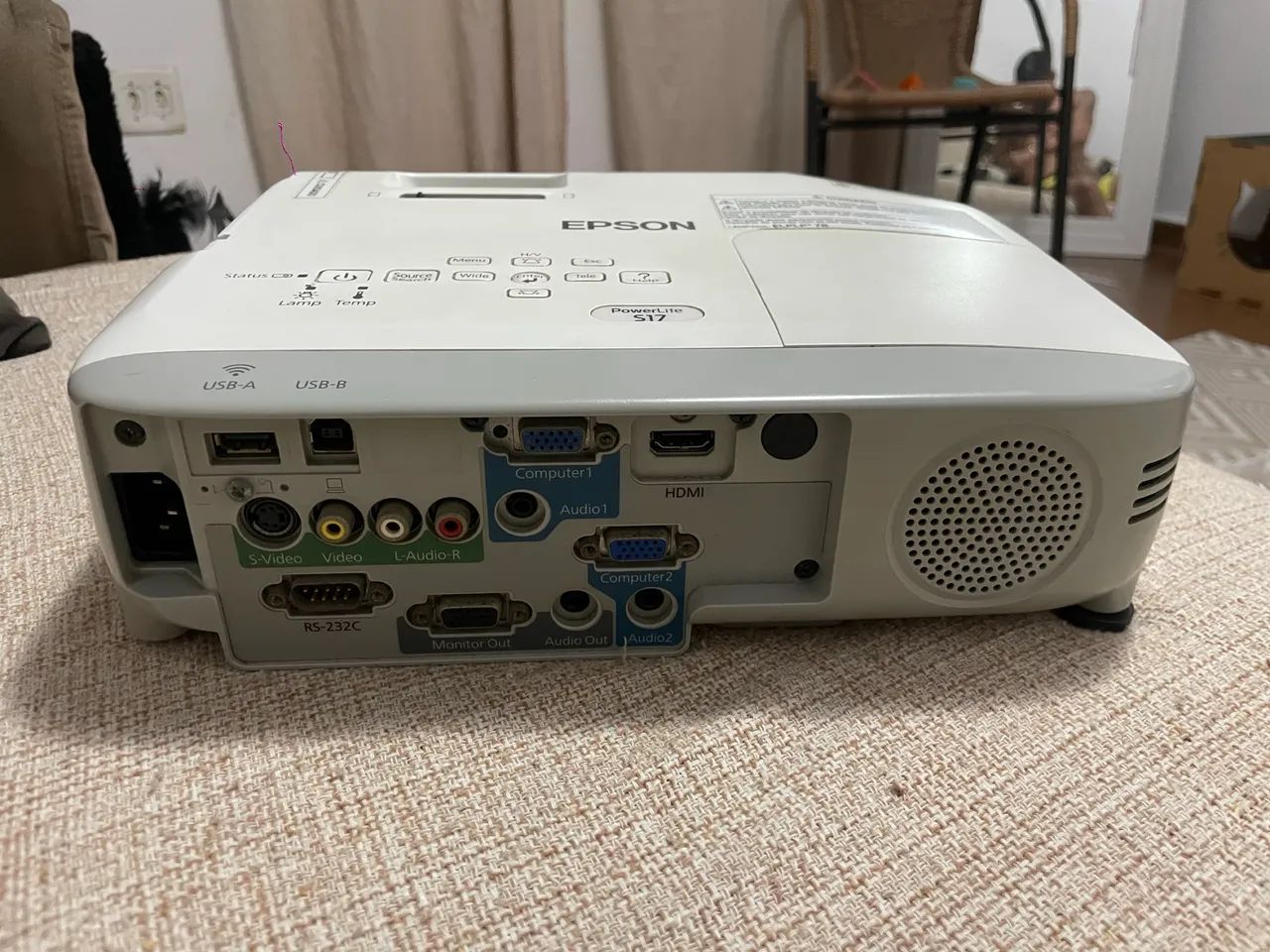 Projetor Epson S17 powerlite Usado em perfeitas condições de uso