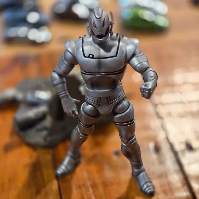 Boneco - Diorama - Ultron - Diamond Select Toys - Marvel Select - Foto 2