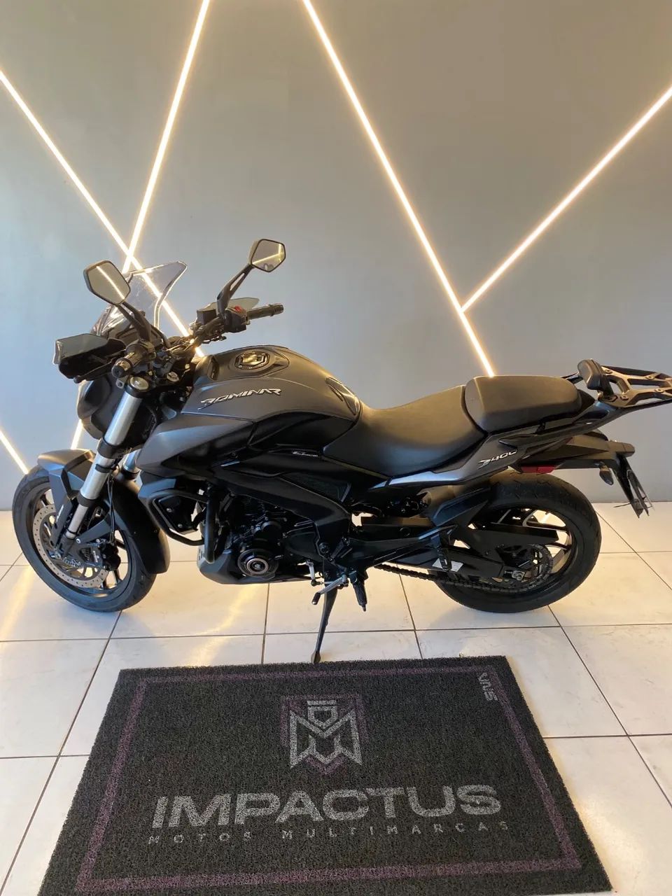 BAJAJ DOMINAR 400 2025 - Foto 5