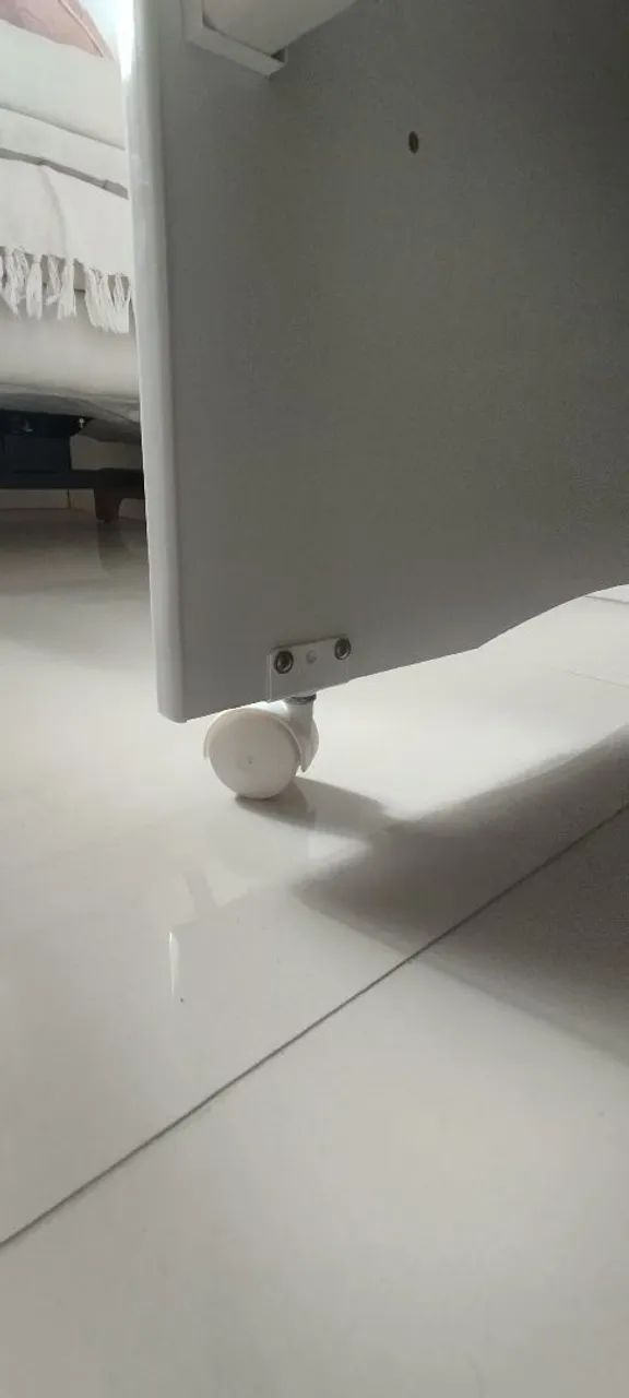 Berço de bebê com colchão  - Foto 4
