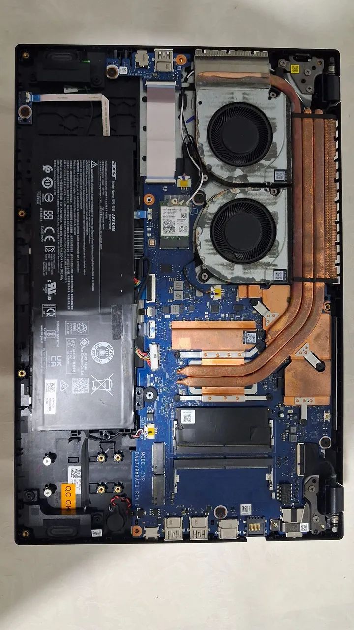 Notebook Acer Nitro V15 - Foto 2