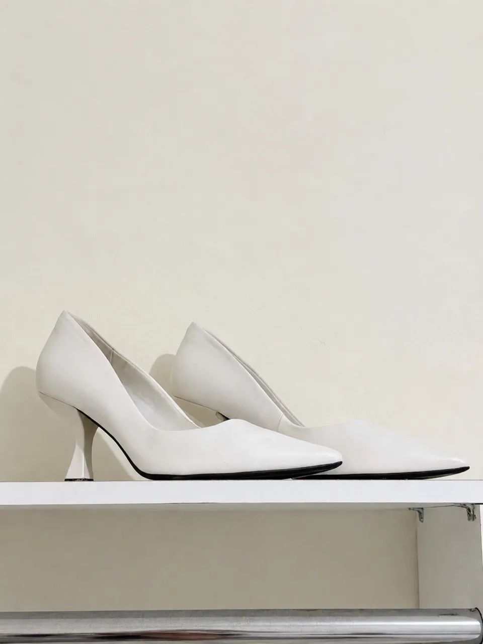 Scarpin Branco Oneself