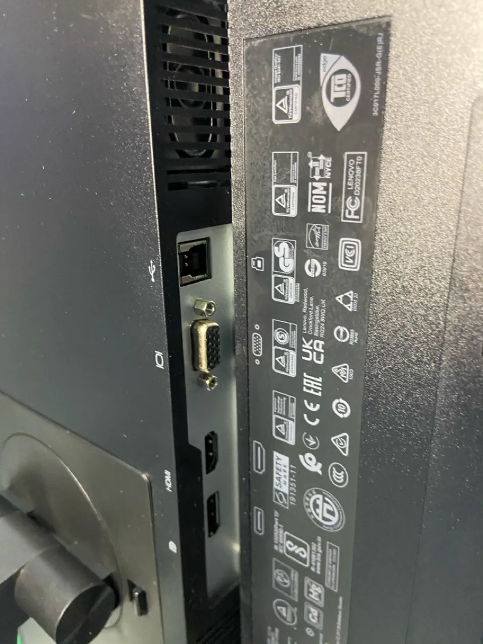 Monitor Lenovo ThinkVision T24v-20 (Com Câmera Integrada) - Estado de Novo!  - Foto 4