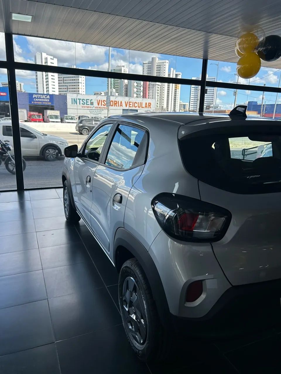 Renault Kwid Evolution 1.0 Flex 12V 4P Mec. 2027 - Foto 2