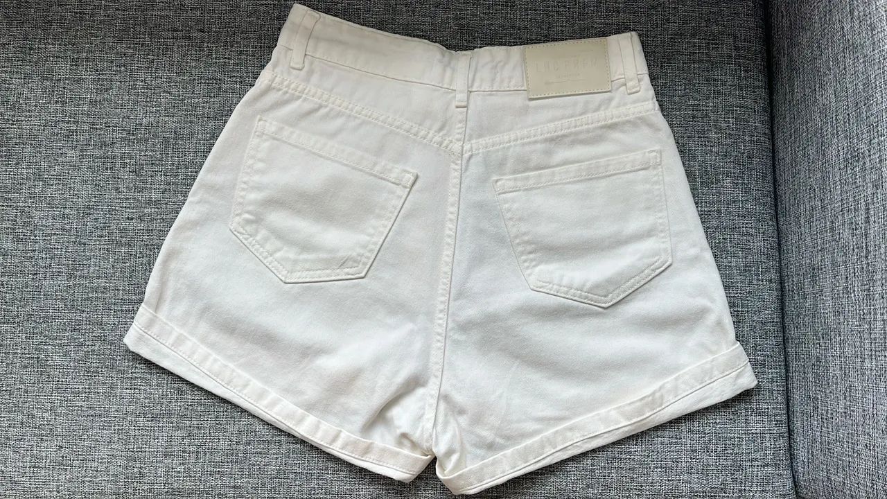 Short branco jeans Lança Perfume 34  - Foto 2