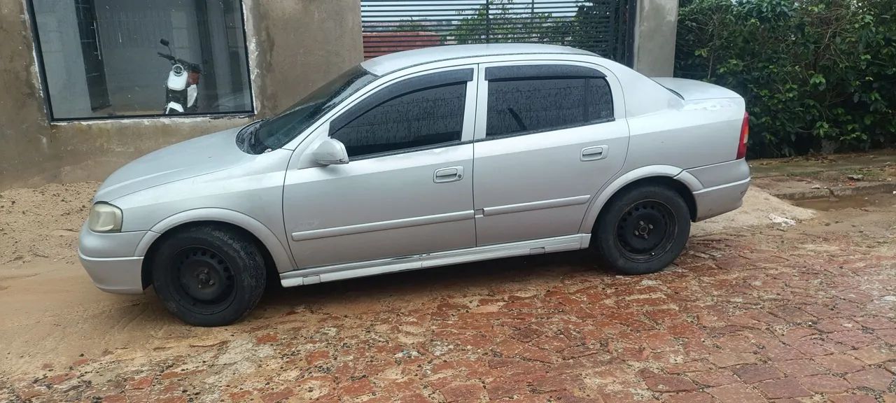 Chevrolet Astra GL 1.8 MPFI 3P 2000
