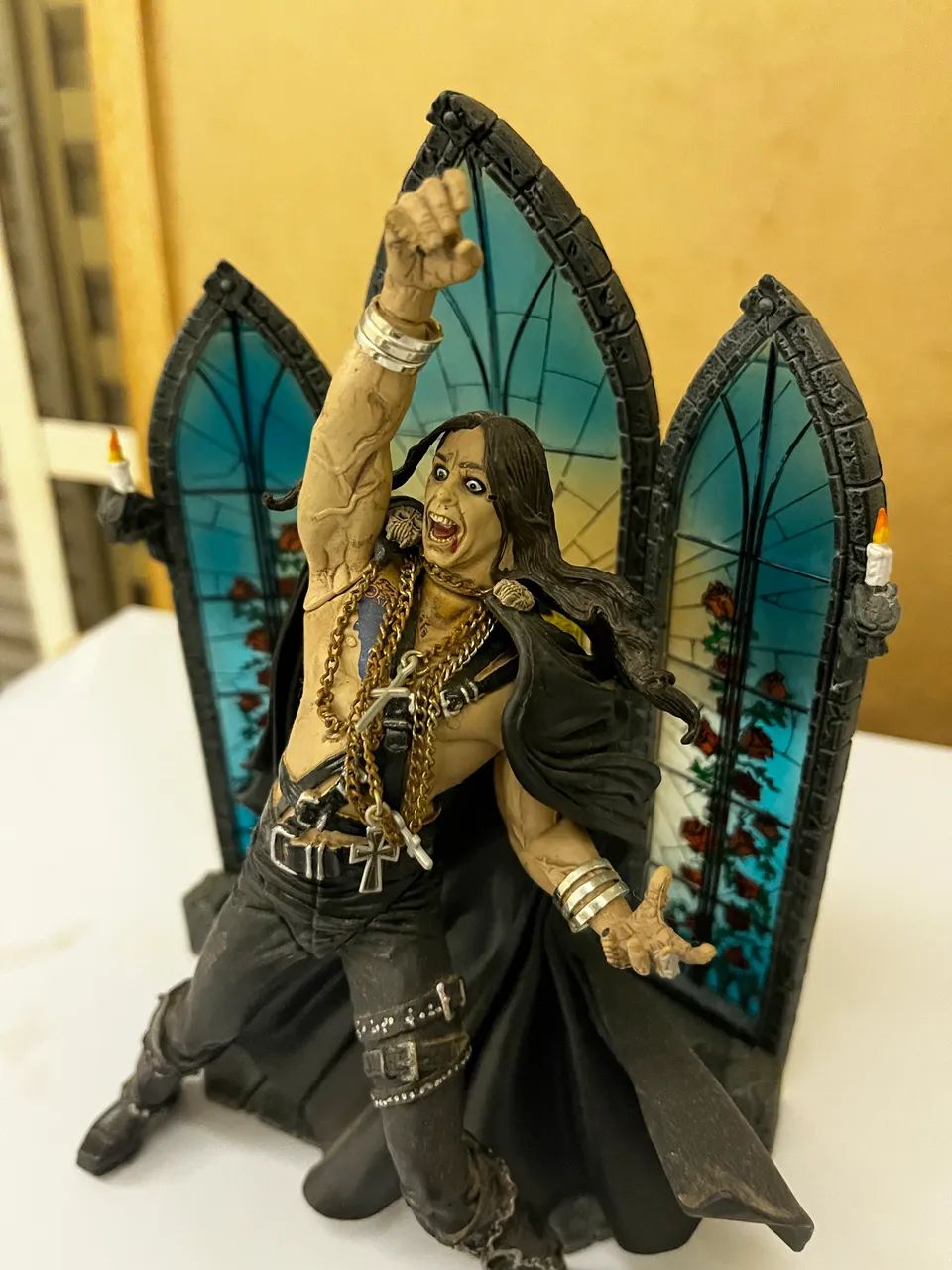 Boneco Ozzy Osbourne Mcfarlane 1999 Com Vitral Raro - Foto 2