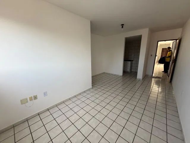 APARTAMENTO 3 QUARTOS NOS BANCARIOS  - Foto 2