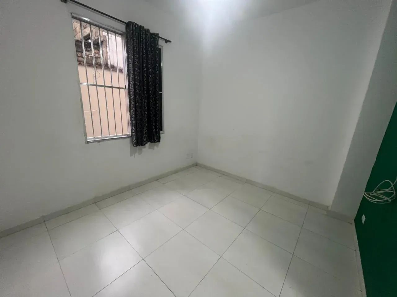 Kitnet lado praia, próximo a todo tipo de comércio - Foto 3