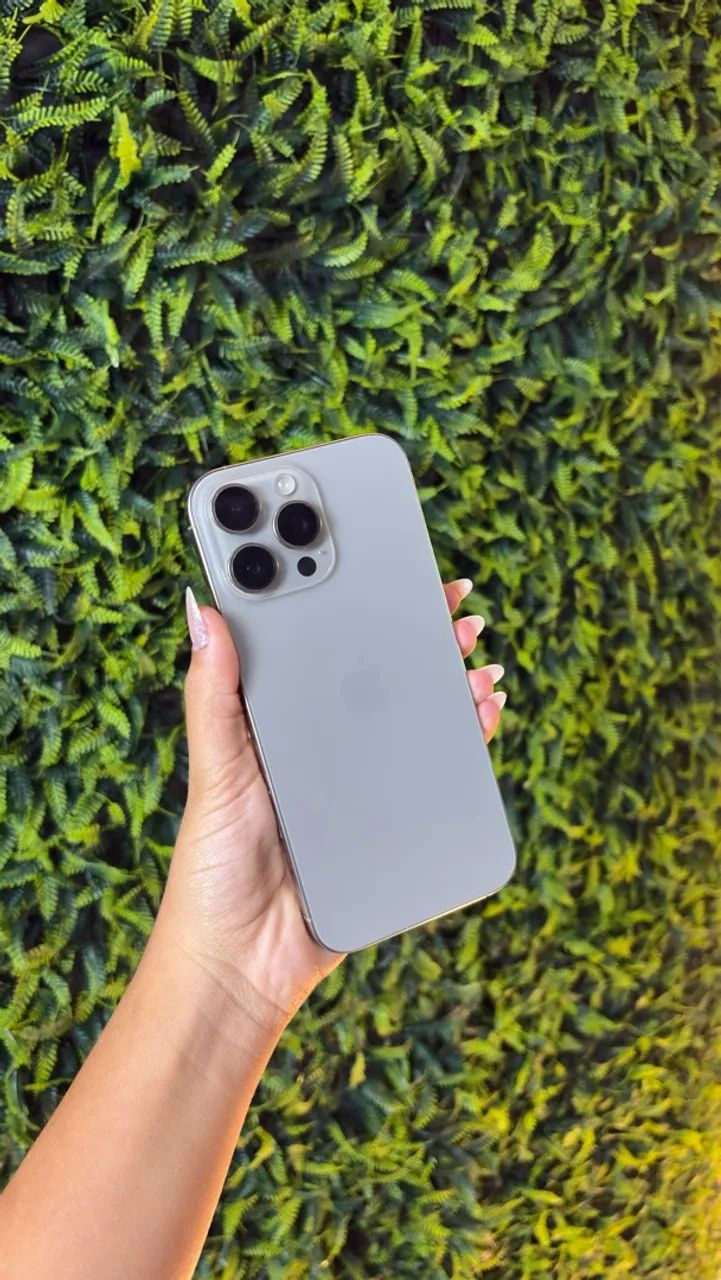 iPhone 16 Pro Max - 6 meses de garantia 