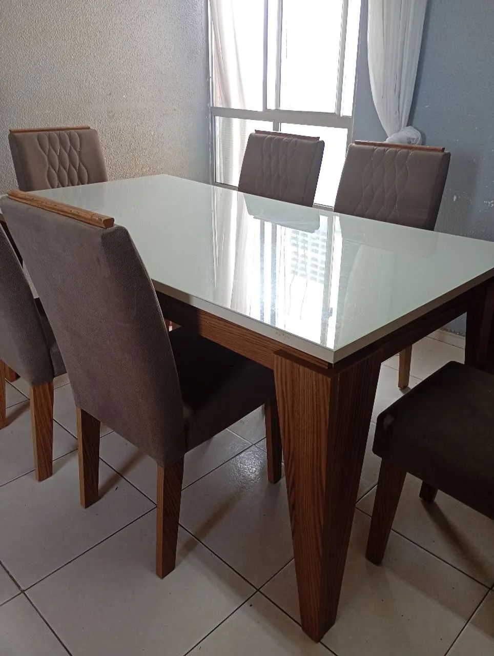 Mesa de 6 lugares  - Foto 2