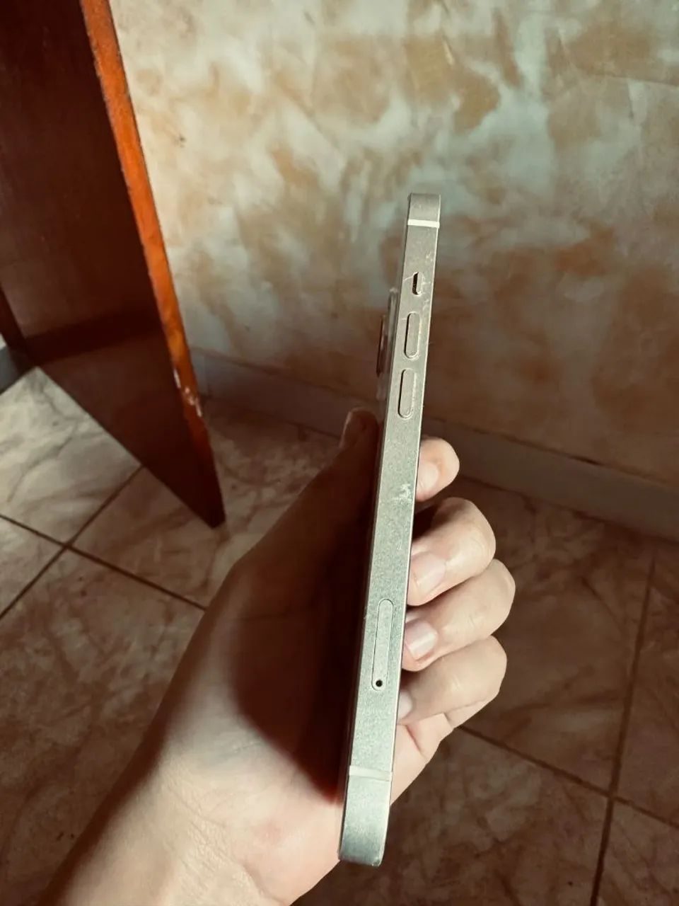 Iphone 13 ótimo estado 128gb poucas marcas de uso  - Foto 5