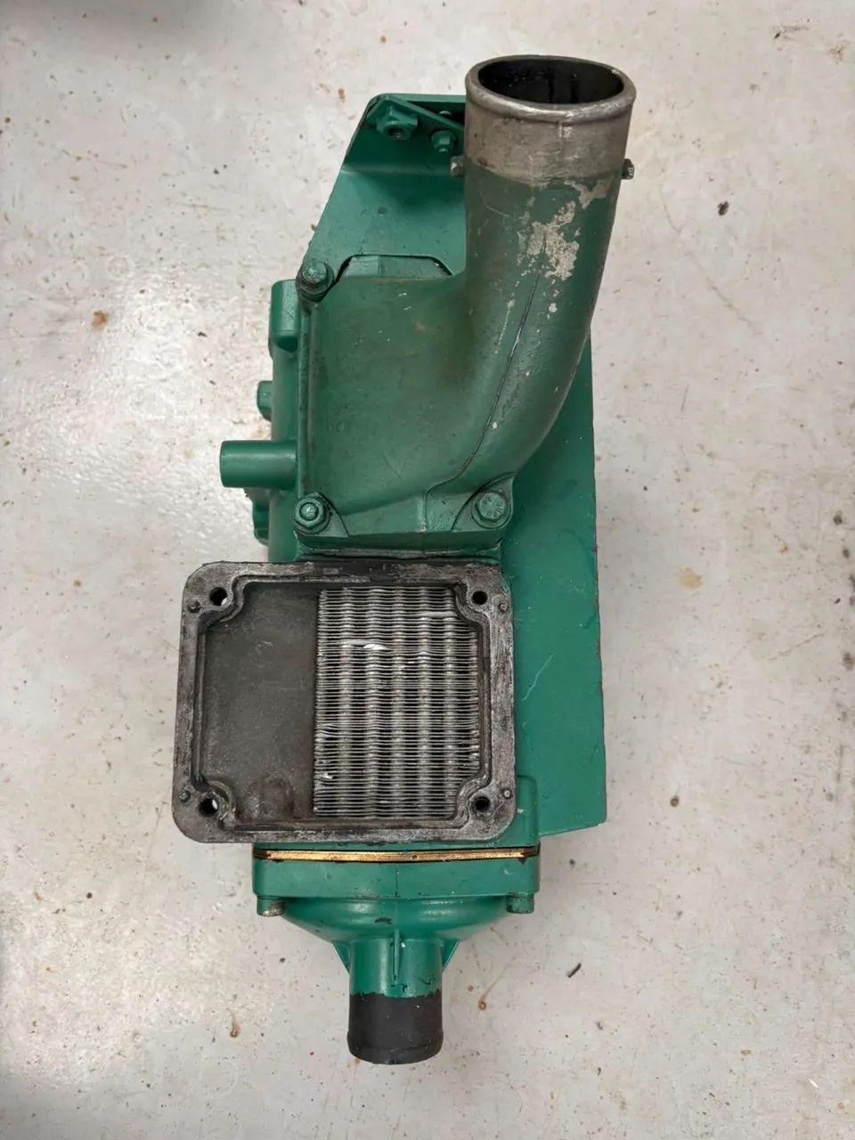 Aftercooler Volvo Penta D6 D4 Completo 21781663 - Foto 3