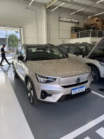 Volvo XC40 Twin Ultimate (elétrico) 2023