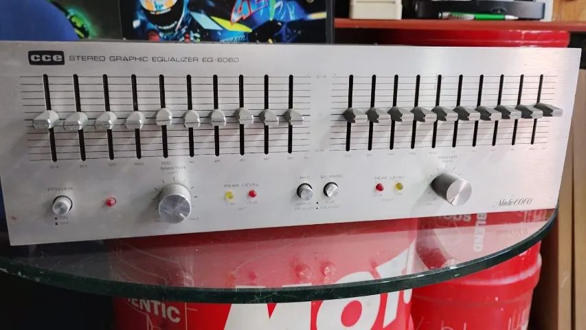 Equalizador CCE - EQ-6060