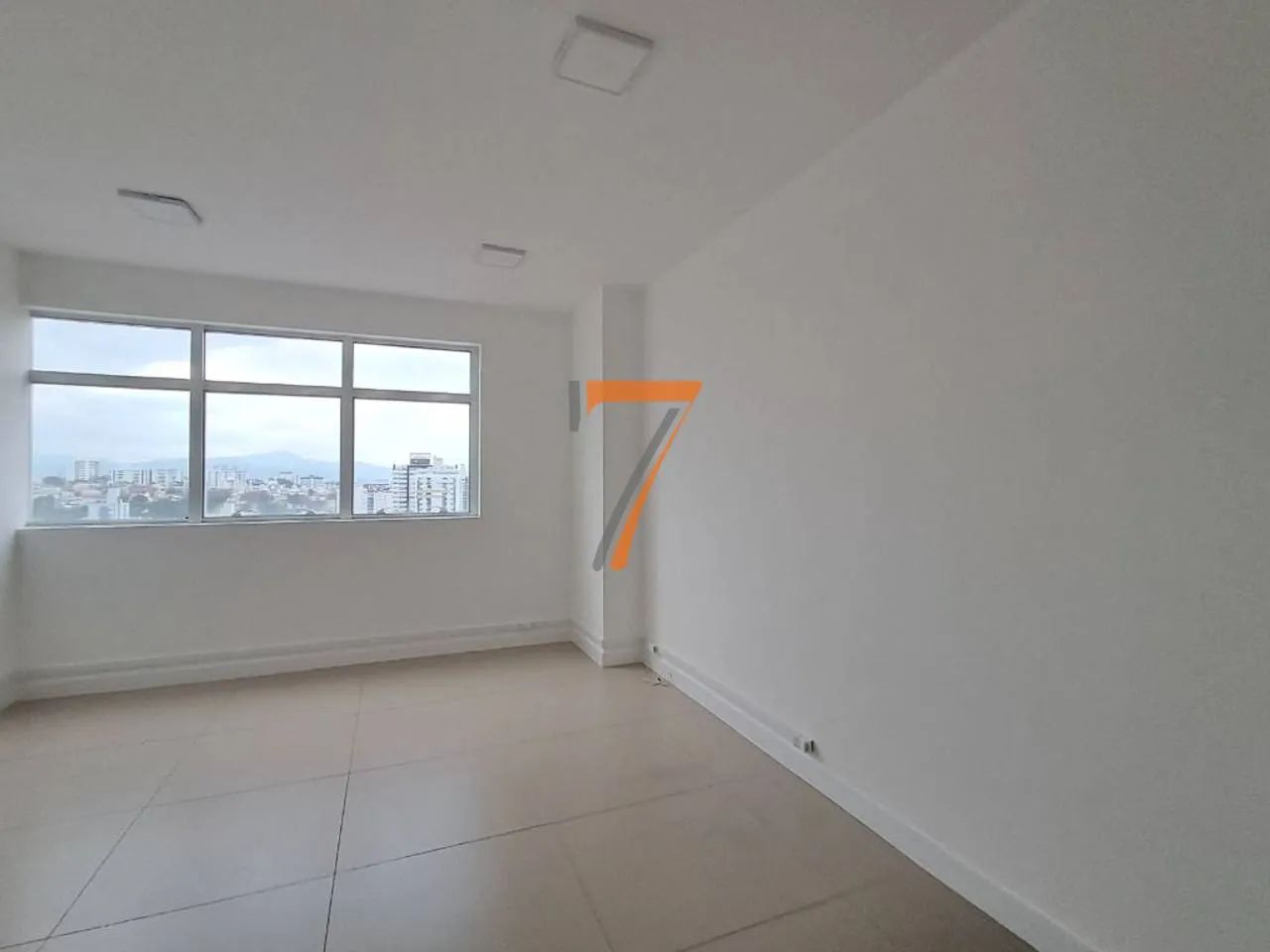 Sala para alugar, 25 m² por R$ 2.942,20/mês - Canto - Florianópolis/SC - Foto 4