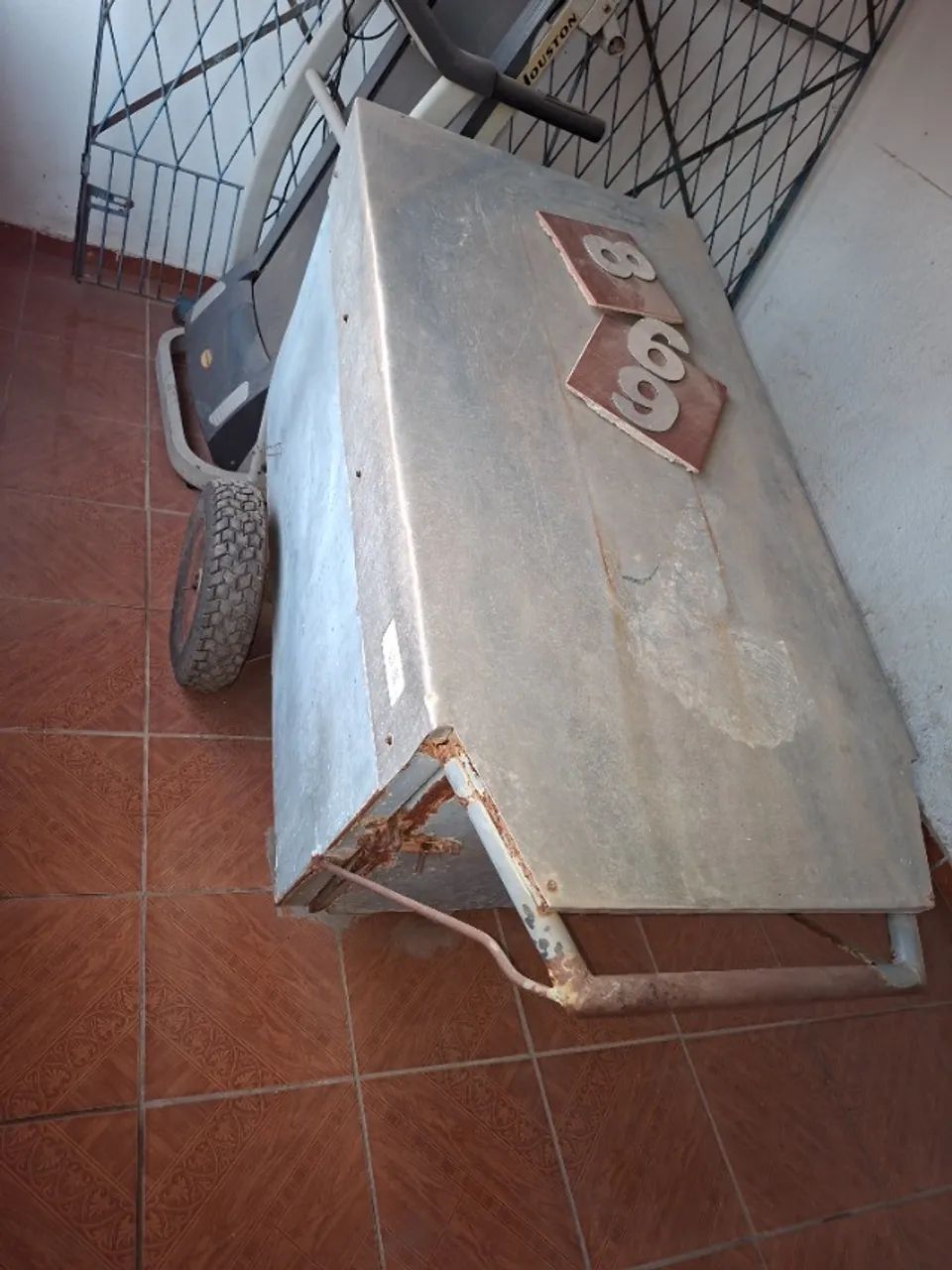 Portão e carrinho  - Foto 2