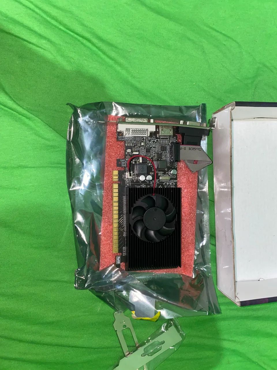 placa de vídeo GT 610 - Foto 4