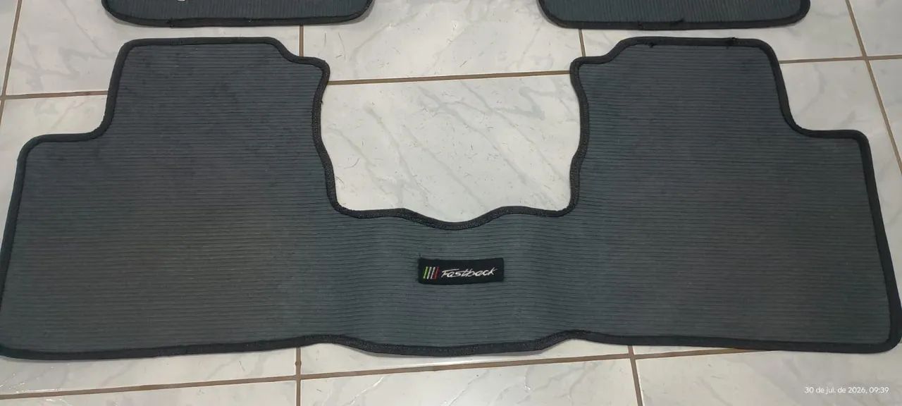 Jogo de tapete automóvel  - Foto 2