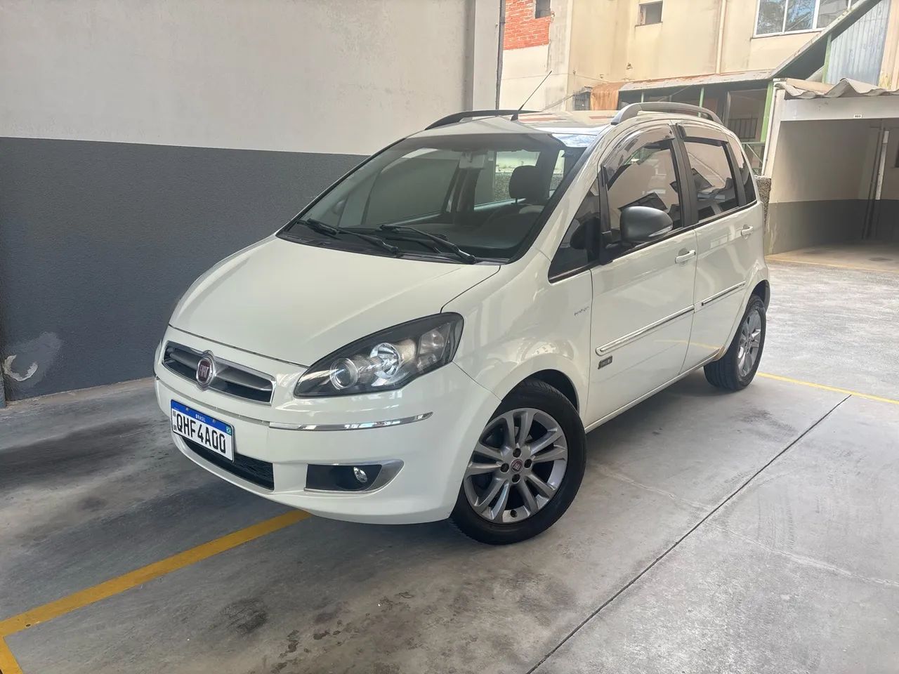 Fiat Idea Idea ESSENCE 1.6 Flex 16V 5p 2014