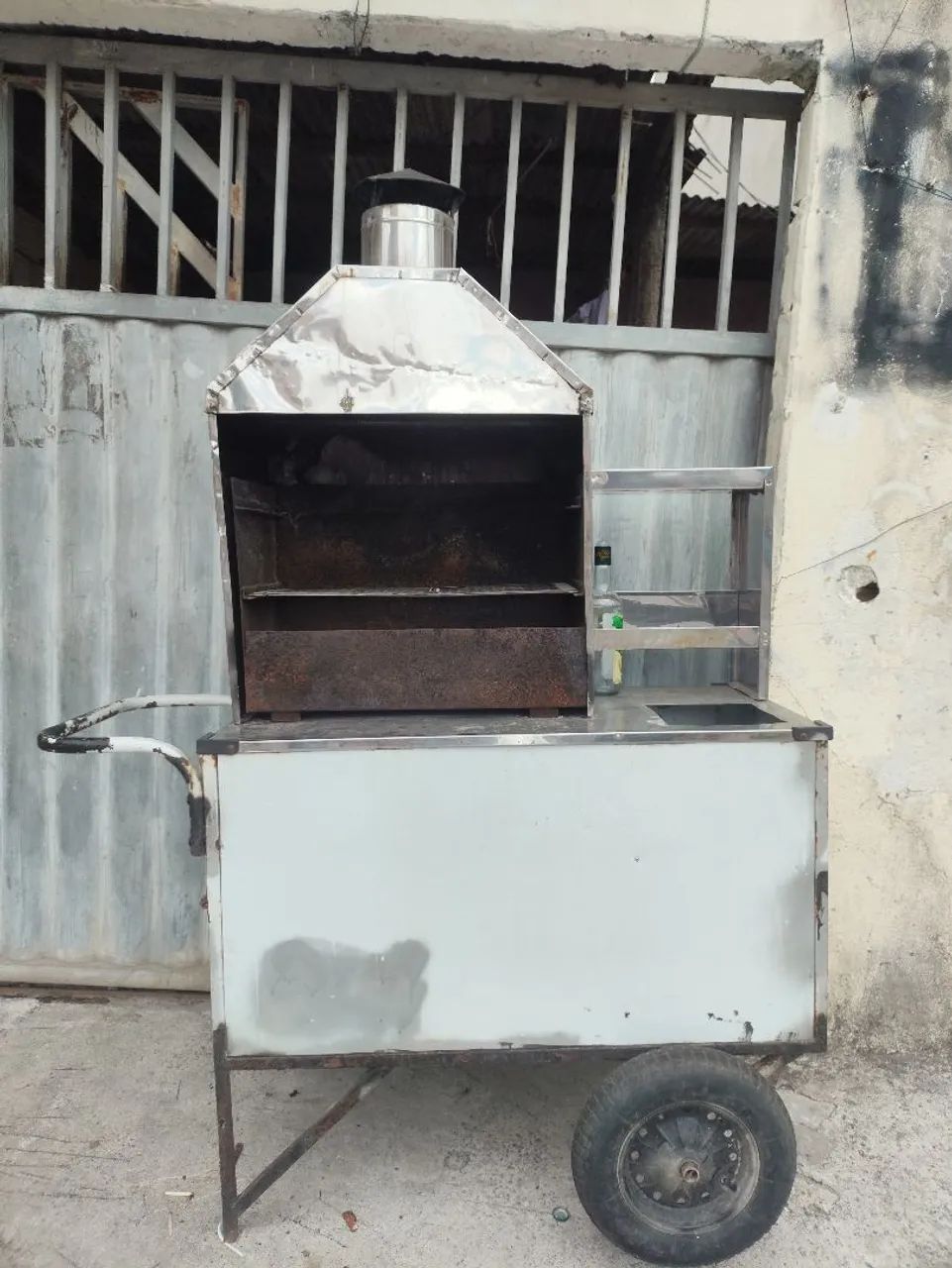 vendo um carrinho de churrasquinho  - Foto 2