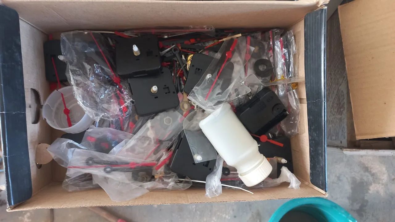 Lote de Acessórios de Relojoeiro  - Foto 3