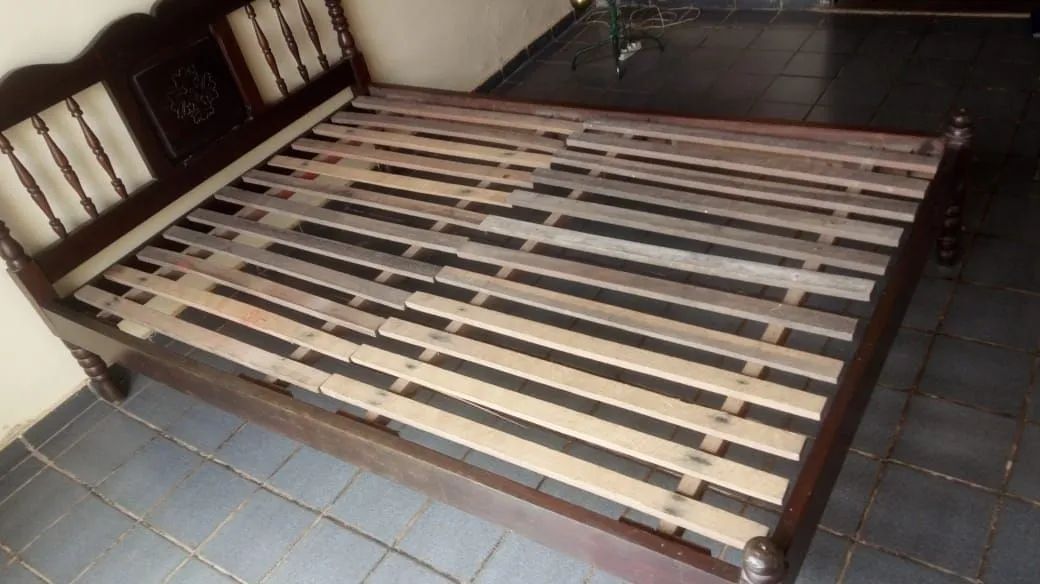 Cama de casal sem colchão 480039260159354884