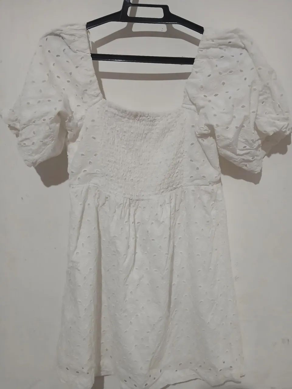 vendo vestido branco curto - Foto 2