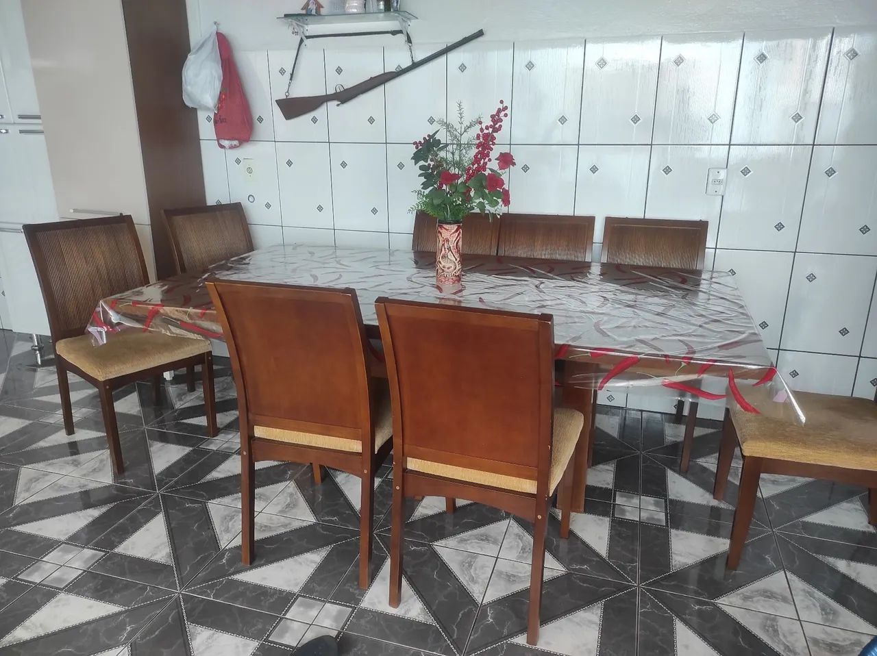 Mesa + 8 cadeiras - Foto 4
