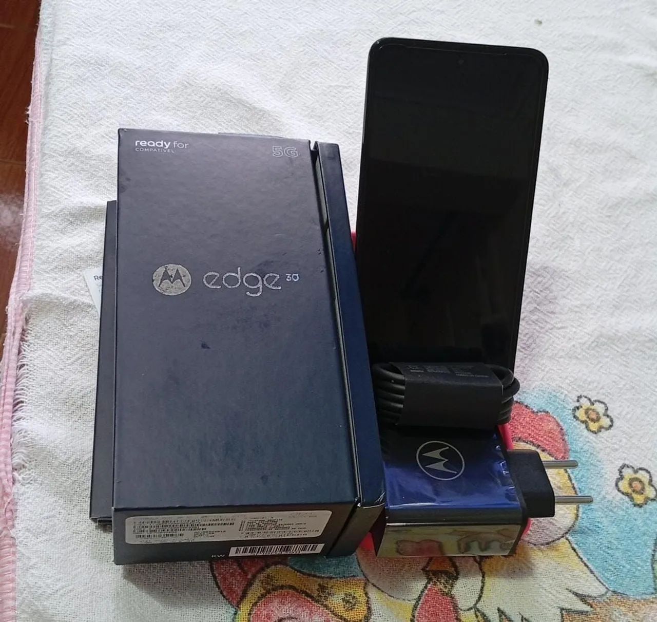 Moto Edge 30  - Foto 3