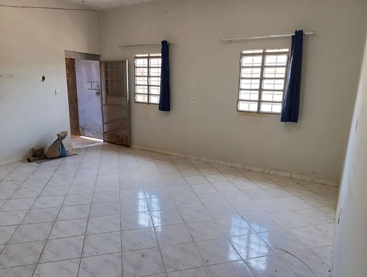 Casa à venda Sento-Sé.