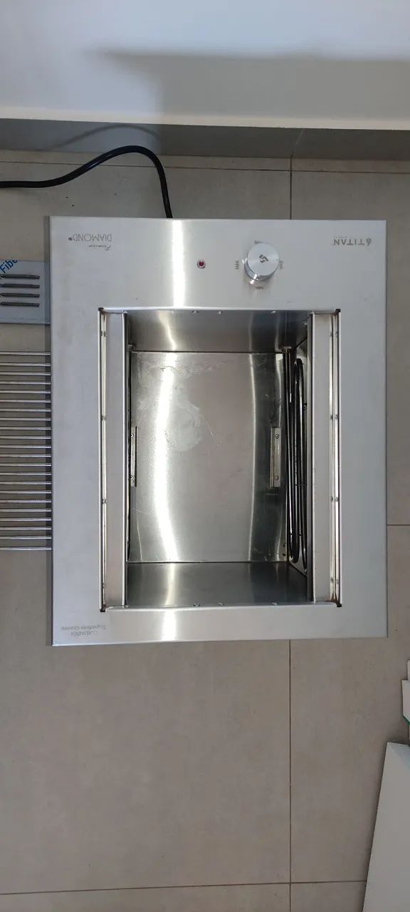 Churrasqueira elétrica 220v