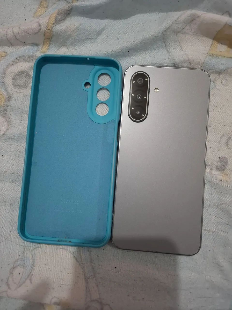Samsung a17 128gb prata