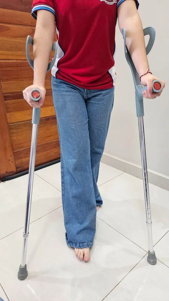 Par de muletas com regulagem de altura  - Foto 2