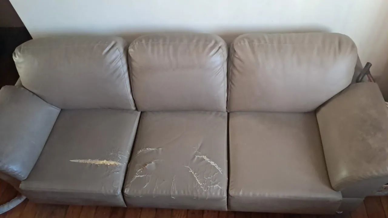 Vendo sofá, mesa e estante urgente  - Foto 3