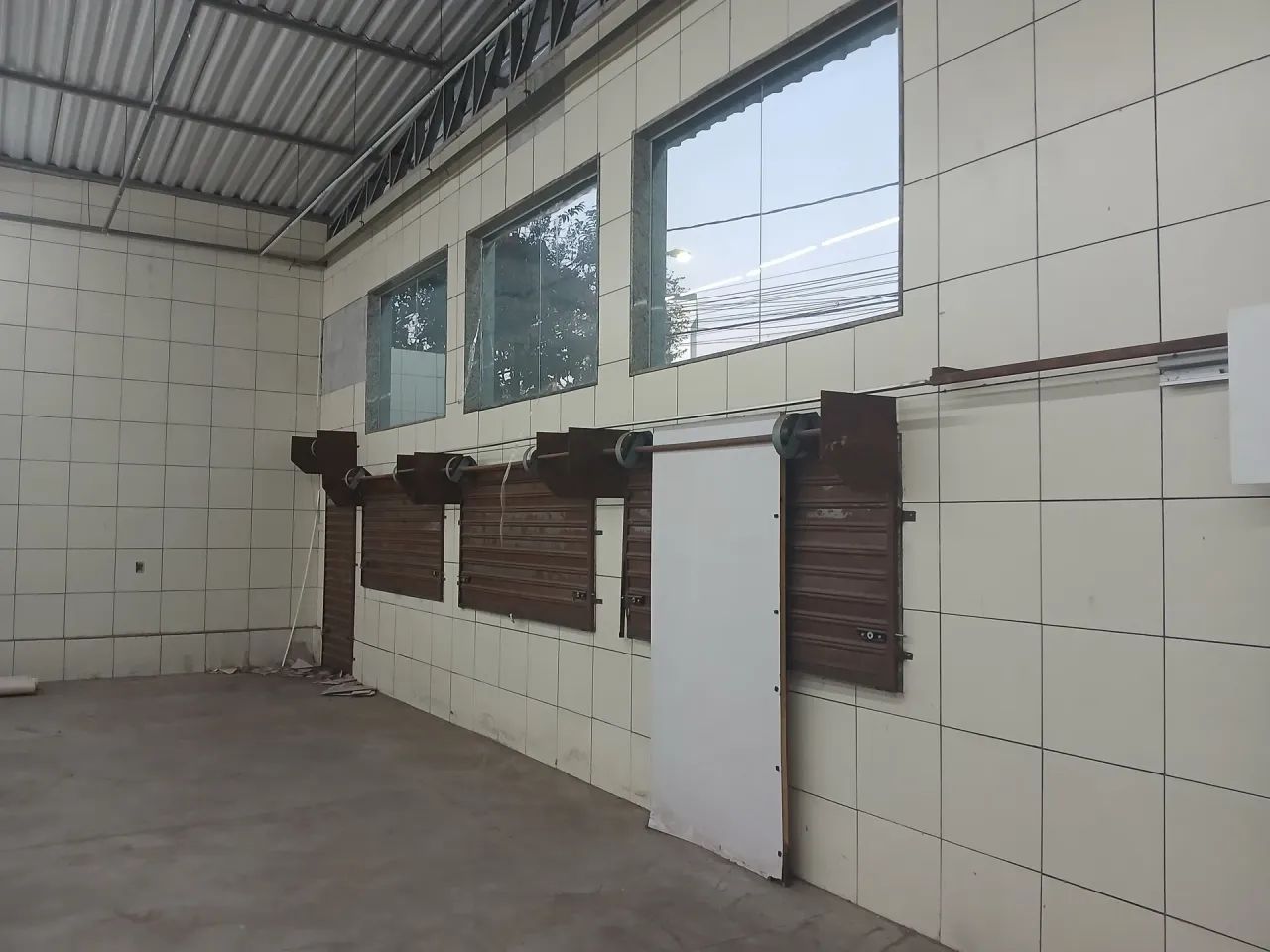 Alugo Galpão 340m² Bairro Palmares - Belo Horizonte - MG - Foto 5