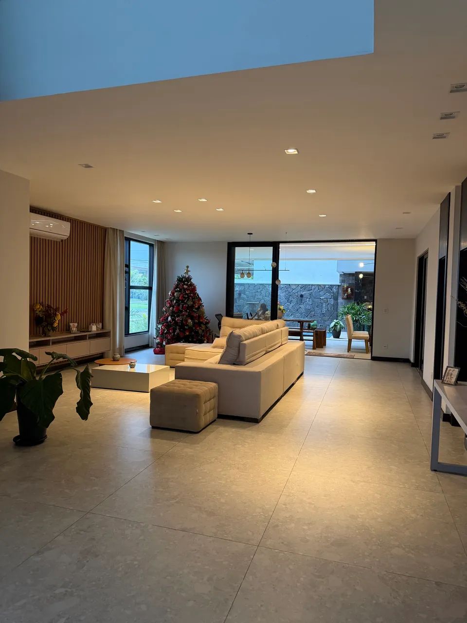 Casa Montenegro Boulevard Aluguel
