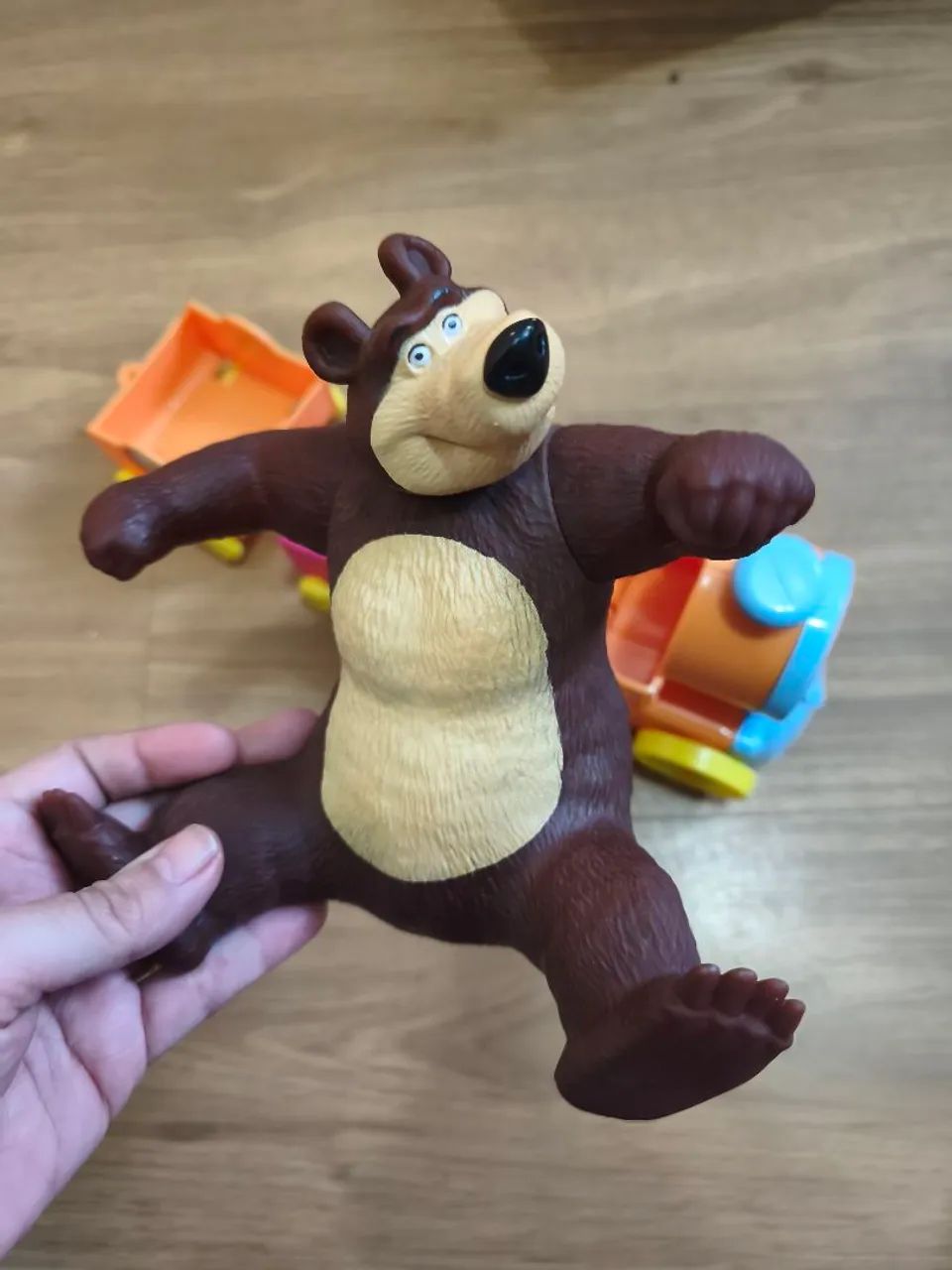 trem masha e o urso com bonecos cotiplás - Foto 5