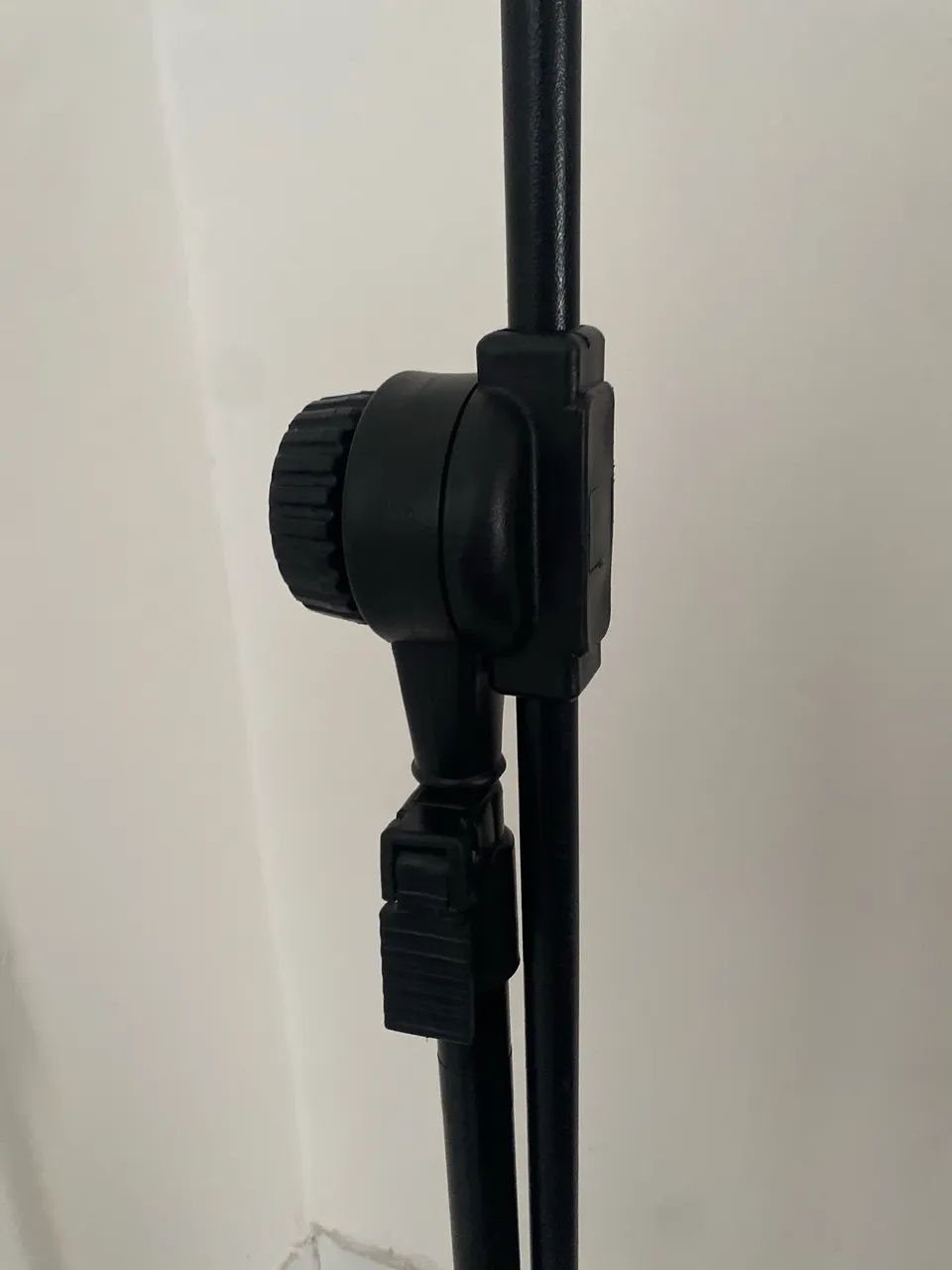 Pedestal de microfone  - Foto 2