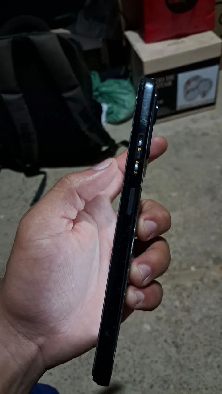 Celular Xiaomi Poco X4 Pro 5G  - Foto 3