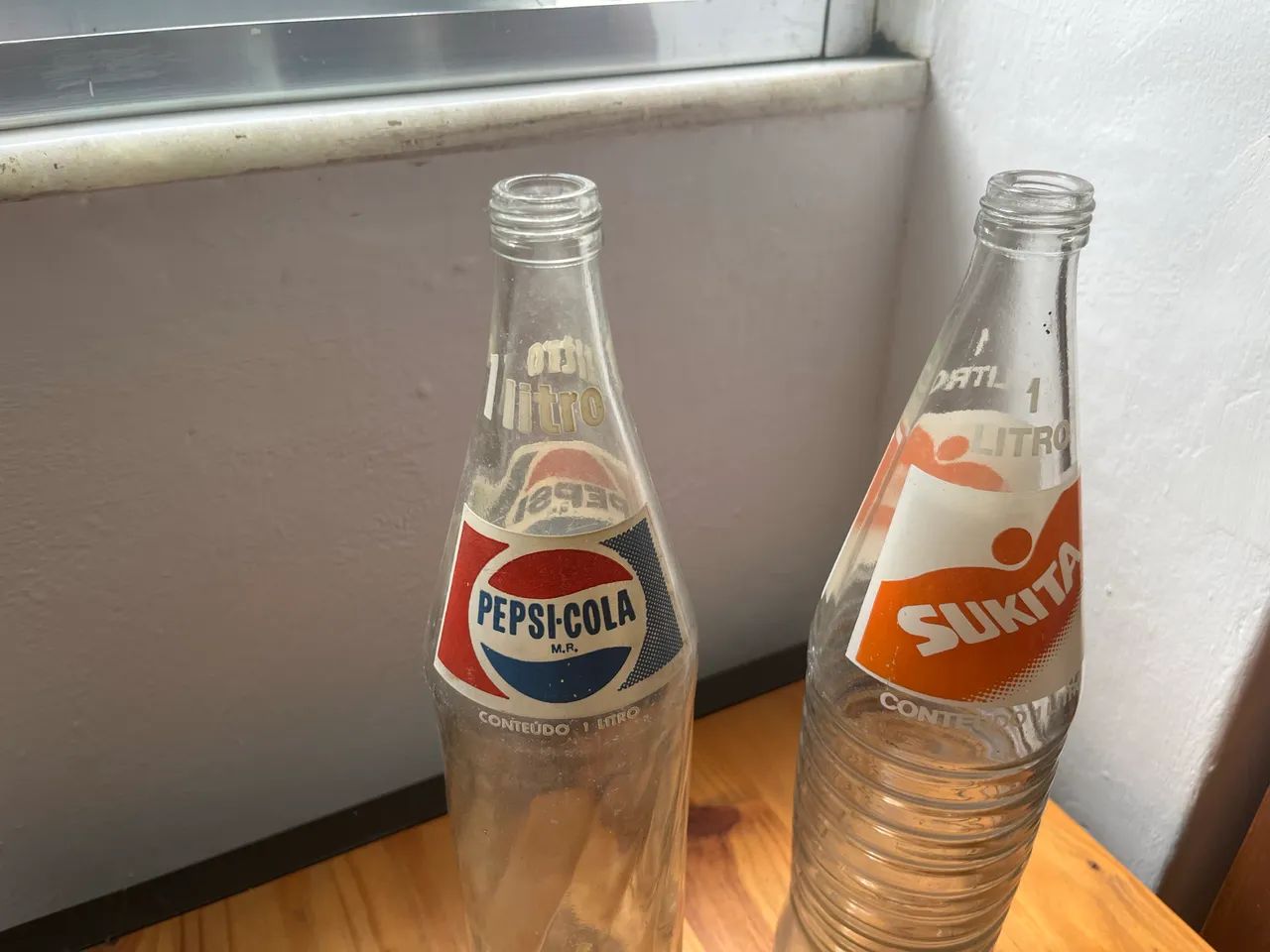 Garrafa refrigerante vintage antiga 