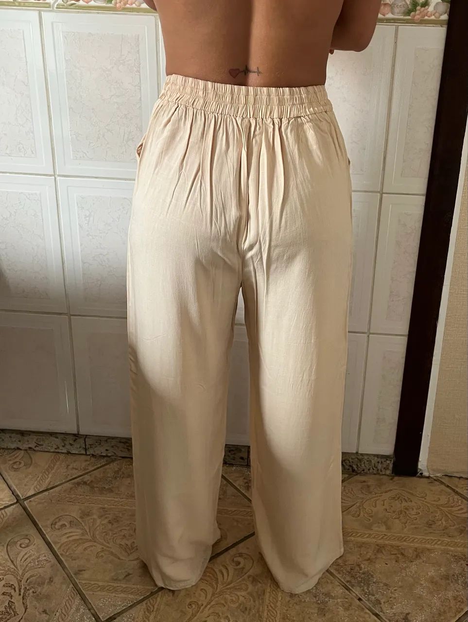 Calça - TAM M - Foto 2