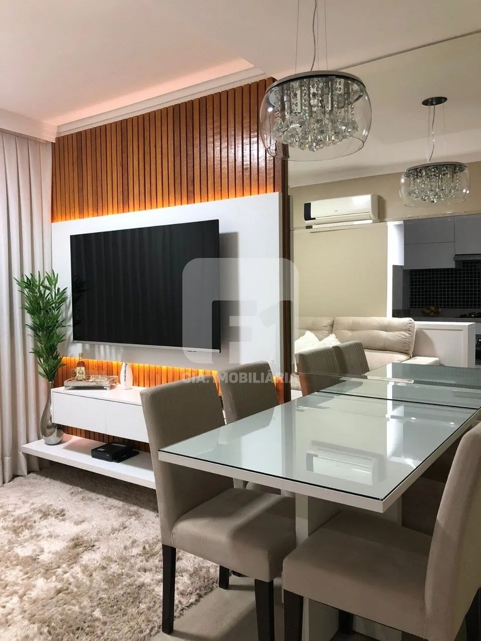 Apartamento mobiliado de 1 dormitório no Estreito
