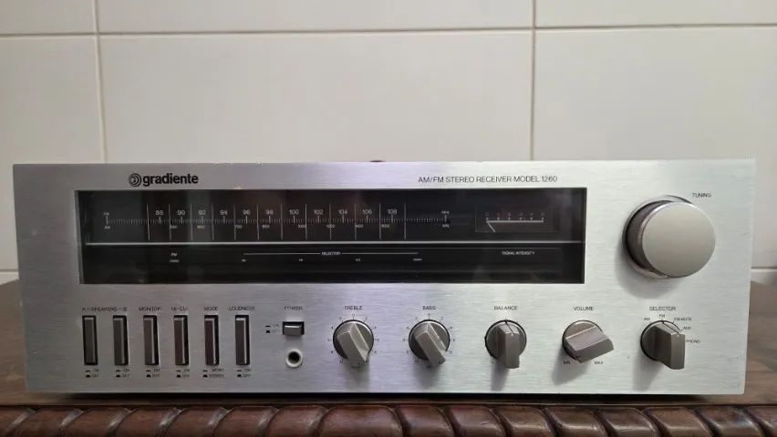 Receiver Gradiente Model 1260