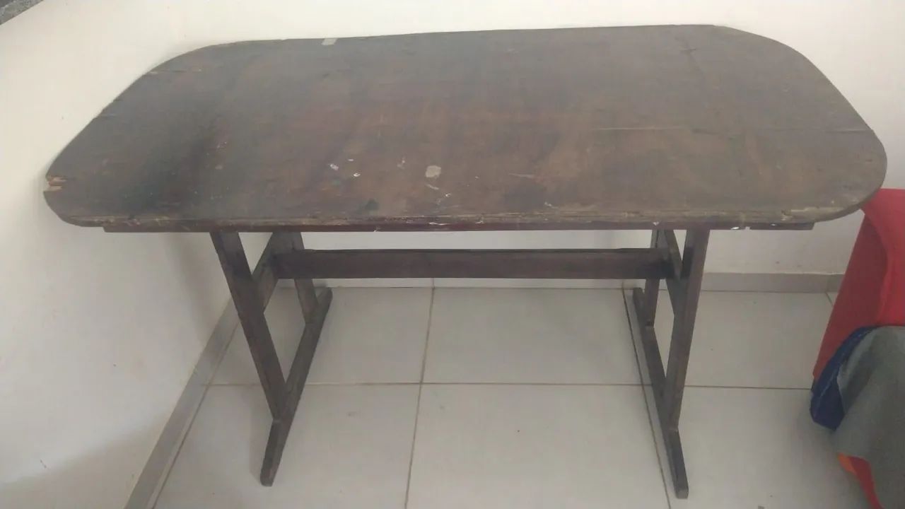 Mesa Relíquia 60 anos