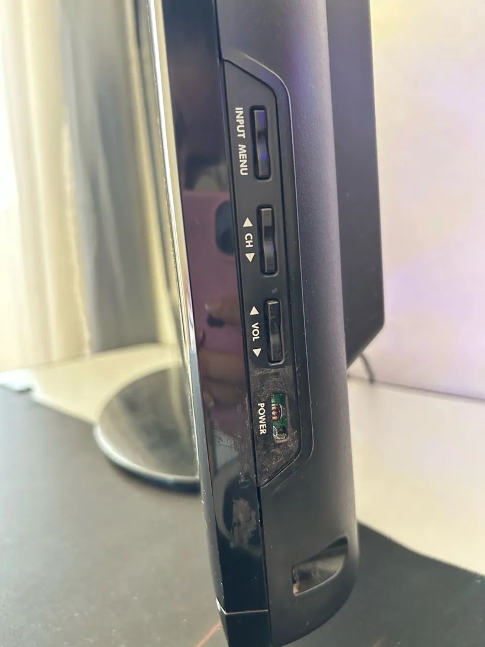 Televisão Semp de 32 polegadas - Foto 2