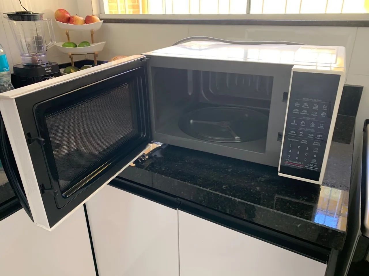 Microondas LG  30 litros - Foto 5